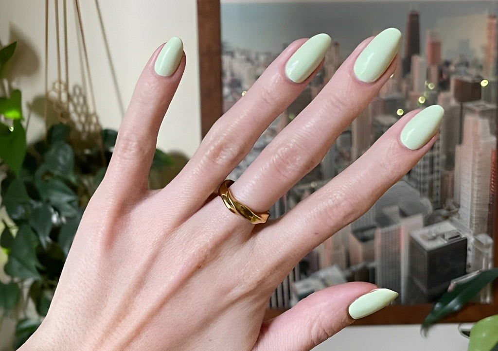 2025’s Irresistibly Colorful Key Lime Nail Moment