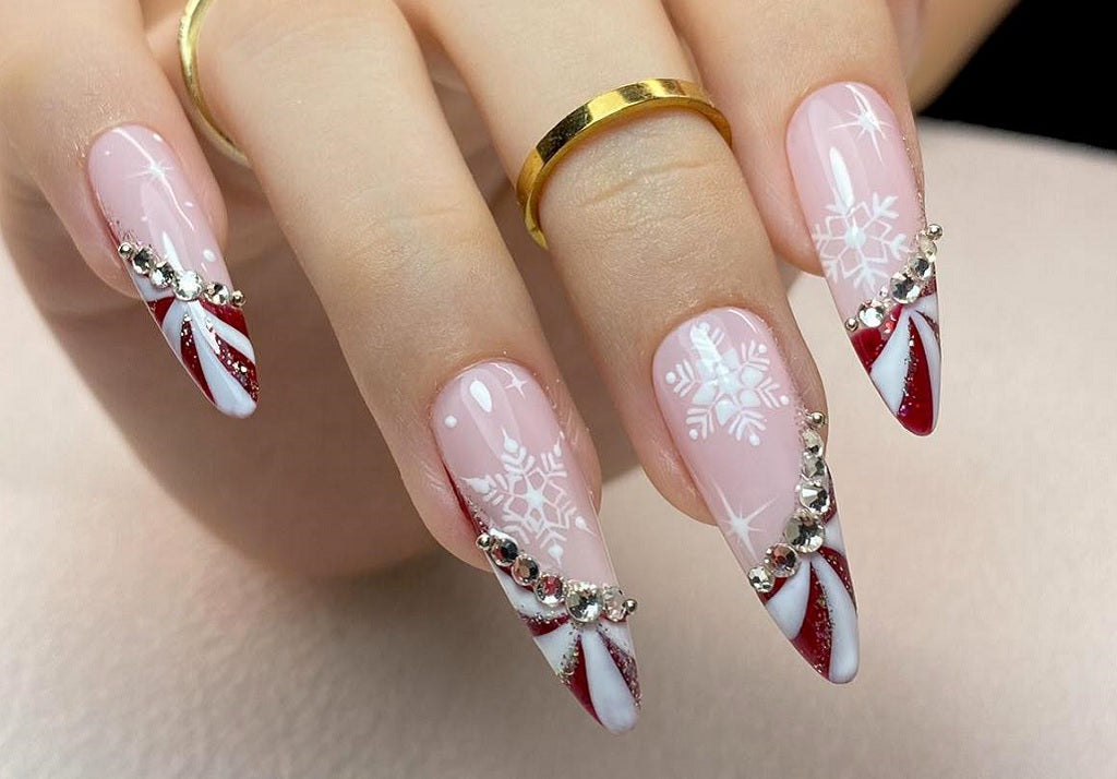 DIY Holiday-Themed Gel Nails at Home