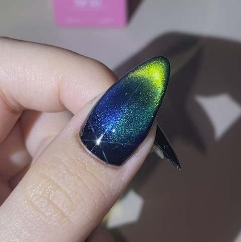 LAVIS 9D Cat Eyes CE16 - 12 - Gel Polish 0.5 oz - Double Vision Collection