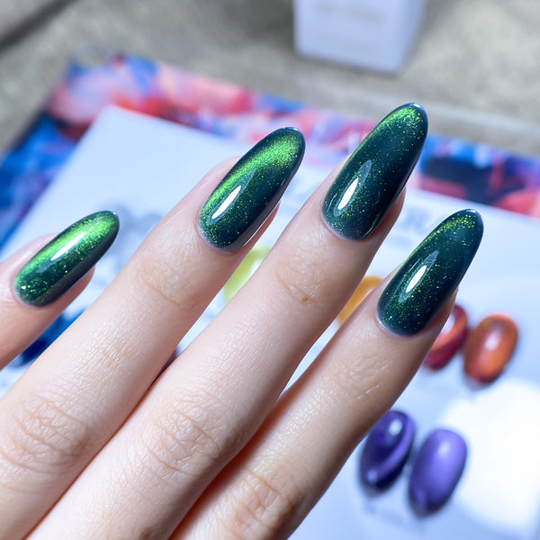 LAVIS 9D Cat Eyes CE7 - 11 - Gel Polish 0.5 oz - Villain Era Collection